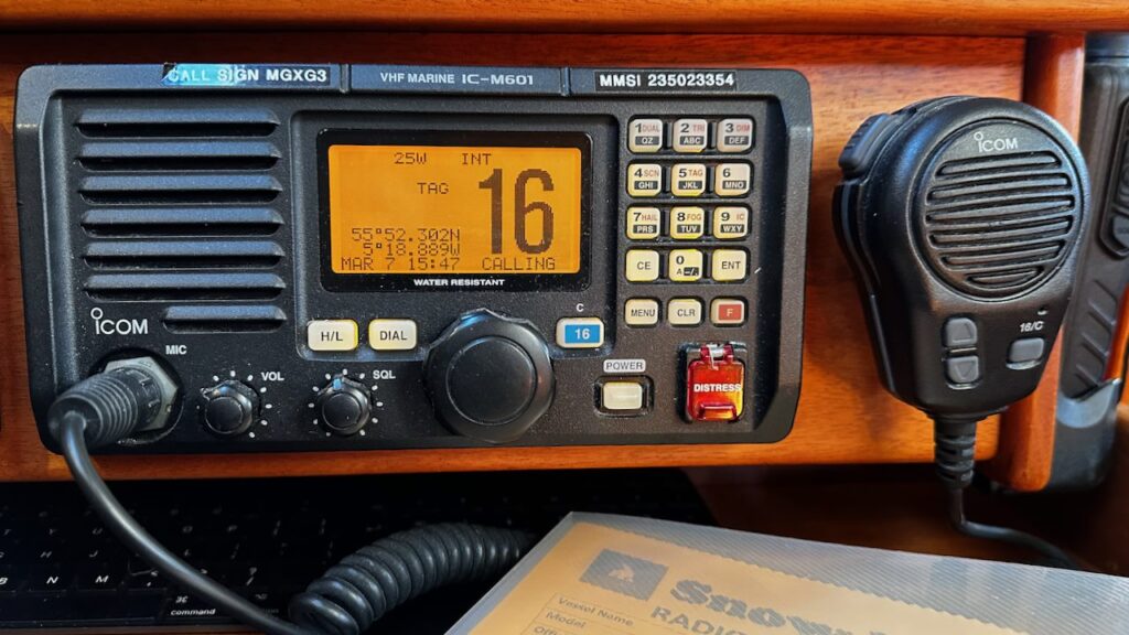 Picture of a VHF radio