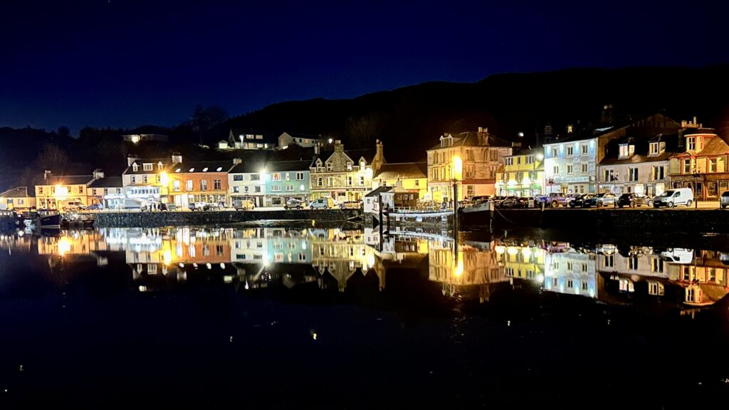 Tarbert night light